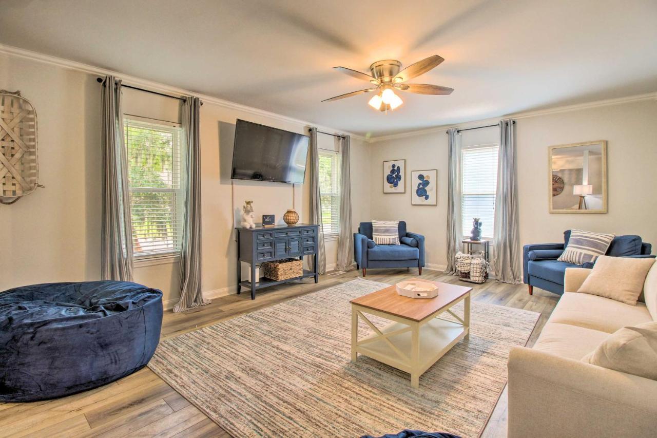 Family With Private Pool And Yard! Ferienhaus Savannah